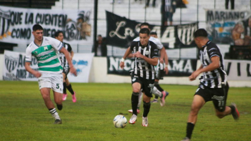 For Ever cayó ante Ferro y su panorama es cada vez más complicado