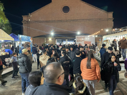 masiva concurrencia al Festival Regional del Alfajor (3)
