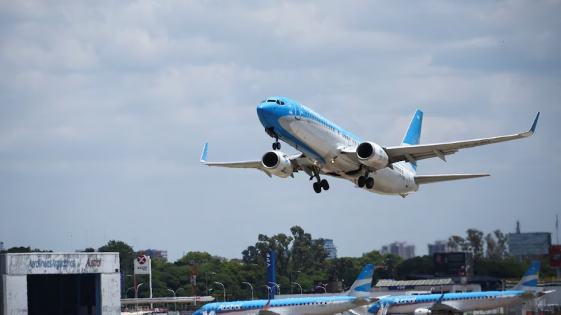 Argentina deberá pagar $391 millones de dólares por la expropiación de Aerolíneas