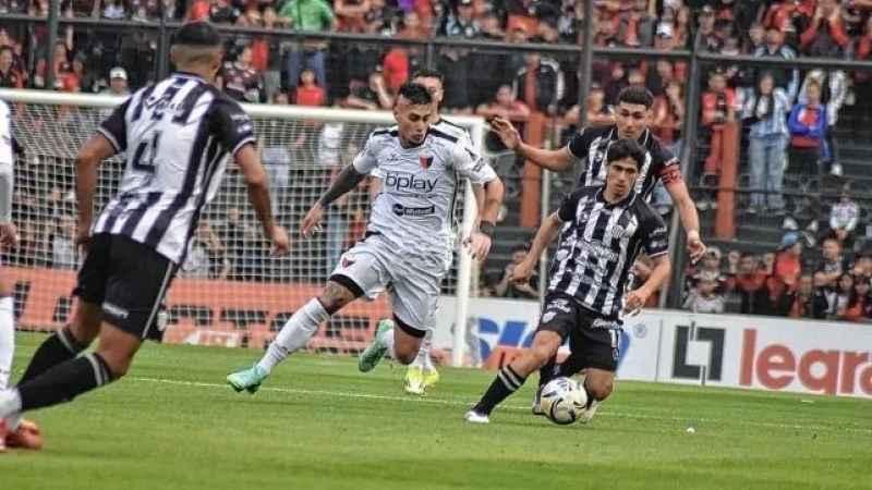 Chaco For Ever sumó de a tres en Santa Fe