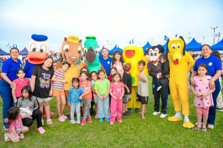 Familias del barrio Lisbel Rivira compartieron festejos por el Mes del Niño (5)