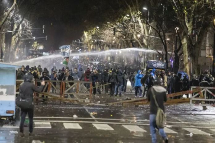 Represión