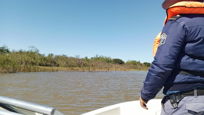 Hallaron un cuerpo en el Paraná y crece la incertidumbre por los dos chaqueños desaparecidos