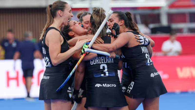 Las Leonas le ganaron 2-0 a Escocia y se clasificaron a la siguiente ronda del Mundial de hockey