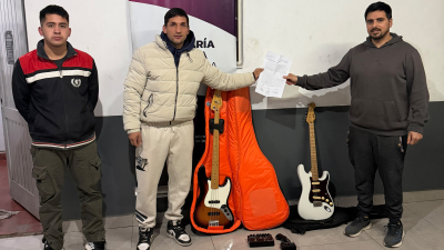 El dato de una mujer condujo a un botín musical oculto en una universidad abandonada