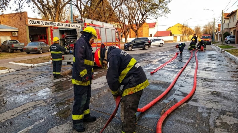 El Gobierno retiene $59.330 millones que por ley pertenecen a los bomberos voluntarios