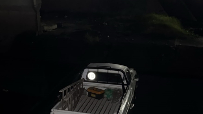 Perdió el control de su camioneta y terminó dentro de un canal en Resistencia