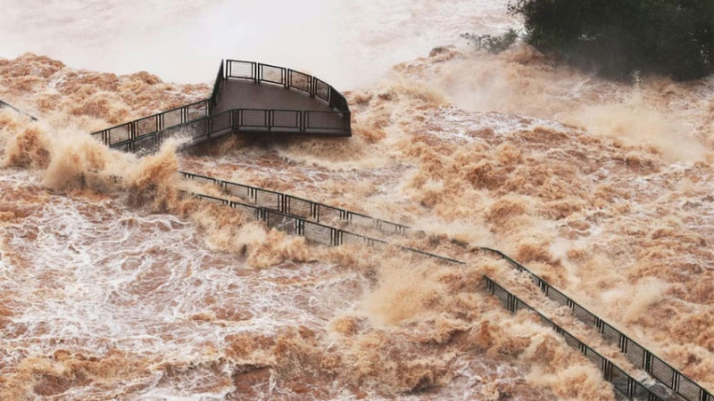Cierran la Garganta del Diablo por el riesgo de crecidas de El Niño