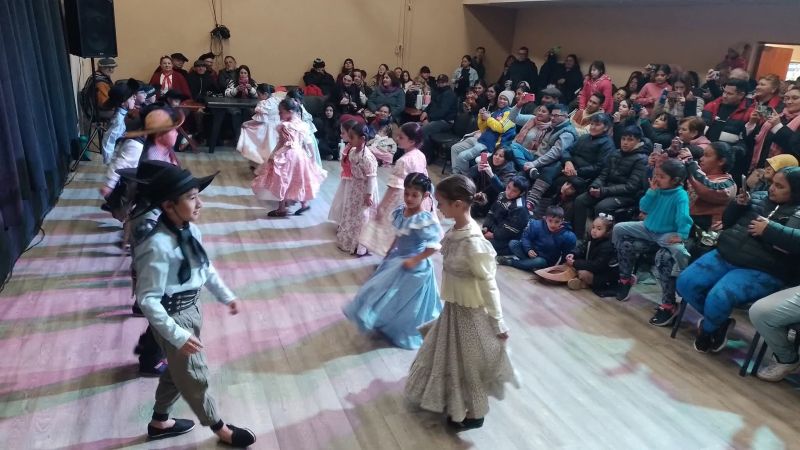 Vuelve el Patio folclórico y chamamecero en Tirol
