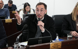 Pérez Pons se anota para 2027 y desde octubre saldrá a mostrar su programa de gobierno