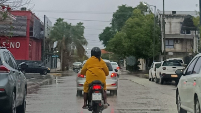 Monitorean los canales y el drenaje tras las precipitaciones en Sáenz Peña