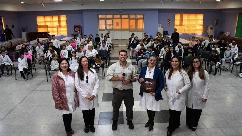 EPEP N°446 del barrio San Pedro recibió a "Paisajes de Mi Tierra" y "Guardianes de Formosa"