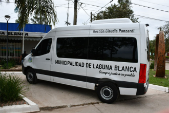 Laguna Blanca ya cuenta con un nuevo transporte para la comunidad
