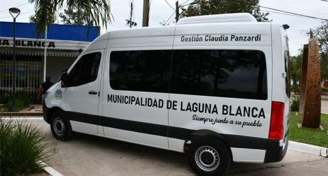 Laguna Blanca ya cuenta con un nuevo transporte para la comunidad 