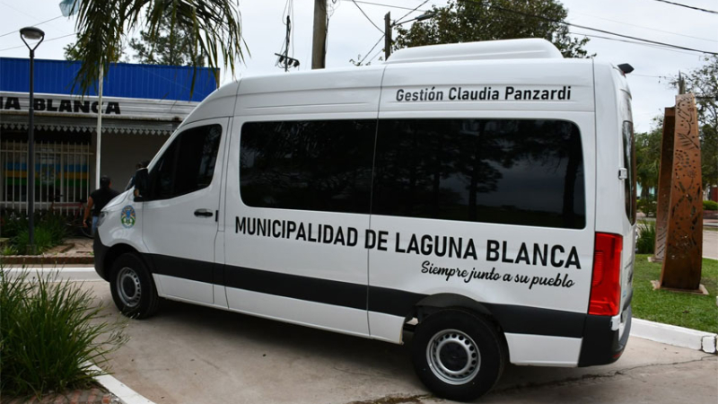 Laguna Blanca ya cuenta con un nuevo transporte para la comunidad 