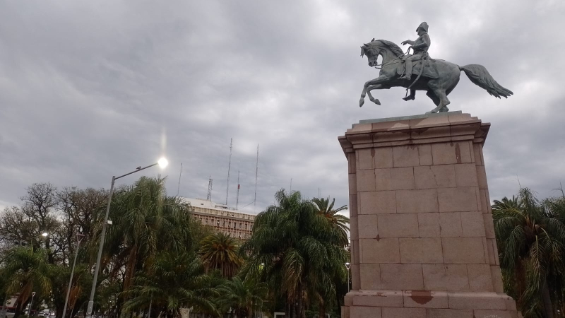 Se espera un sábado con alerta por tormentas fuertes