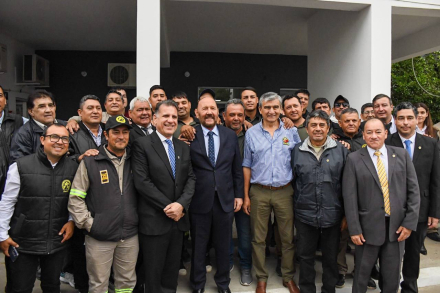 Insfrán encabezó el acto por el Día del Camino y del Trabajador Vial (6)