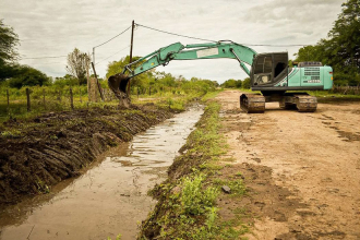 La Municipalidad de Pirané robustece los trabajos de limpieza y mantenimiento de desagües