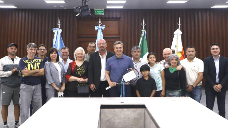 Nuevo espacio para el desarrollo del tenis y pádel con interesante proyecto
