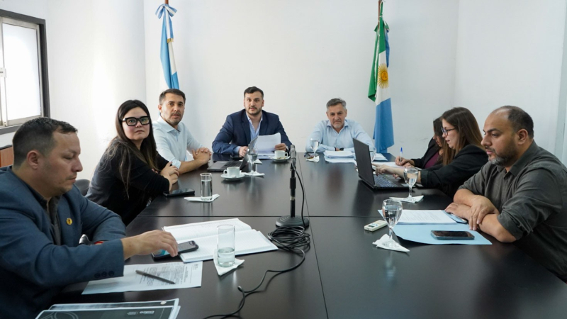 Hacienda cerró las consultas y el Presupuesto quedó listo para llegar al recinto