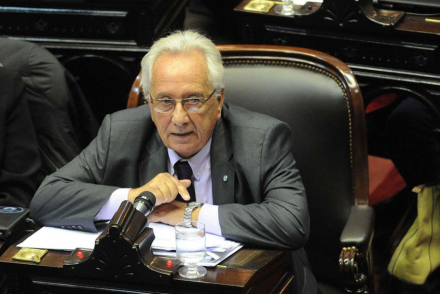 recalde-hector.jpg