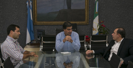 Capitanich-Leyes-Carrefour.jpg