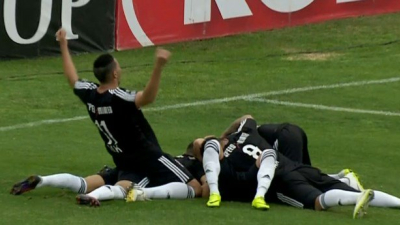 Riestra "aguantó" a Comunicaciones y ascendió a la B Nacional,
