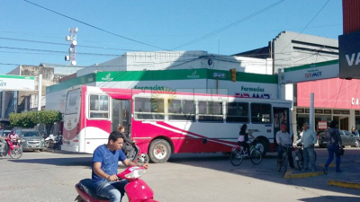 A pesar de la Resolución, los colectivos continúan circulando por el centro