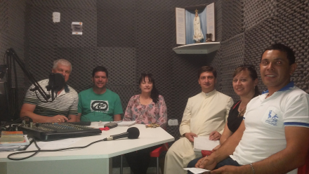 Conferncia de Prensa para anunciar la creacion de la Escuela y anuncia que comenzaron a inscribir desde este lunes 27.jpg