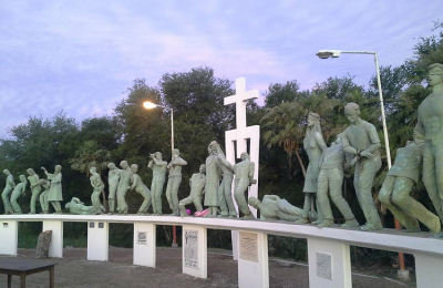 “Los homenajes a los compañeros permiten que puedan sobrevivir a este intento de olvido”