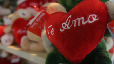 Los costos de los regalos por el Día de San Valentín oscilan entre $ 20 y $ 1.350