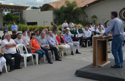 Homenaje del municipio
