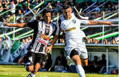 For Ever cosechó un punto en Bahía Blanca 