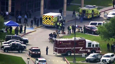Al menos ocho muertos en tiroteo en escuela de Texas