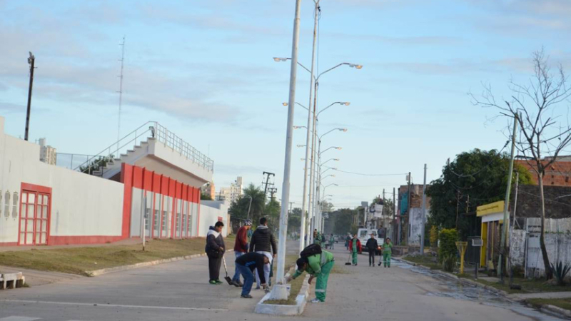 Limpieza integral en zona centro de Resistencia