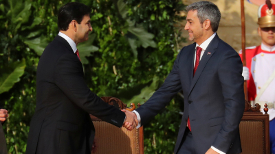 Mario Abdo Benítez asumió en la presidencia de Paraguay entre el desconcierto y protestas