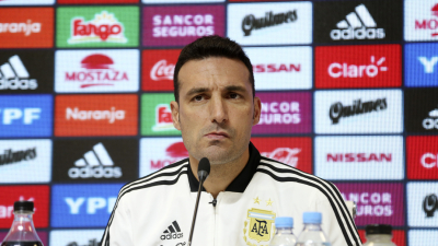 Scaloni descartó el regreso de La Pulga: “No es el momento para su vuelta”
