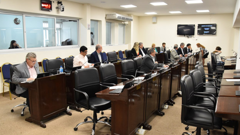 Archivaron el pedido de juicio político contra Echezarreta