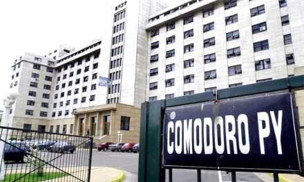 comodoro.jpg