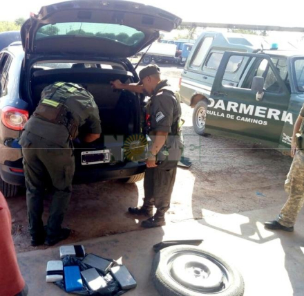 COCAINA EN UNA TIGUAN1.JPG