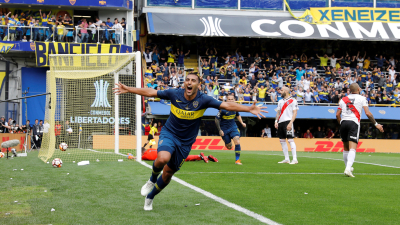 Boca exhibió su garra y su poder de gol y River su aplomo y orden táctico
