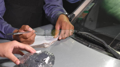 Atrapan a dos jóvenes con tres kilos de cocaína de máxima pureza y 250 mil pesos