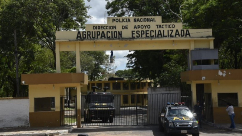 Un narco brasilero mató de 16 puñaladas a una mujer en una cárcel de máxima seguridad paraguaya