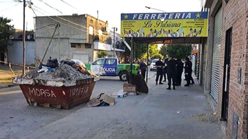 Mató a su esposa y la abandonó al lado de un volquete