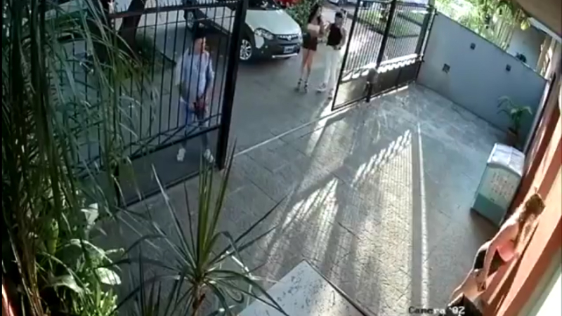 Jóvenes robaron y orinaron en el kiosco de una abuela de 78 años