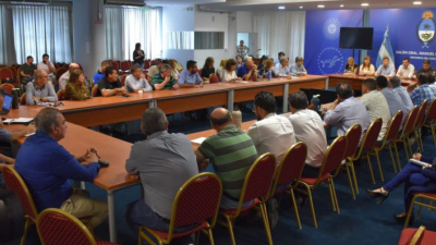 Emergencia hídrica: el Gobierno refuerza la asistencia con cuatro puestos en terreno