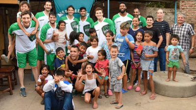 Nueva cruzada solidaria de Hindú