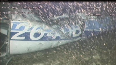 Intentan recuperar el cuerpo hallado en el avión de Emiliano Sala