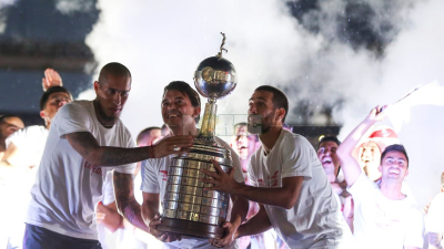 Un hincha es el creador de la emocionante película de River-Boca en Madrid