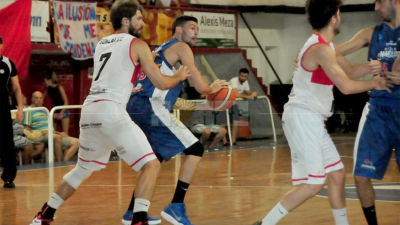 Con solidez y una buena defensa, Villa se hizo fuerte ante San Isidro